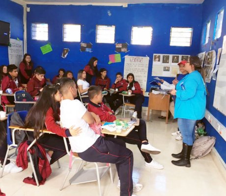 Alcaldía Local, de Rafael Uribe Uribe,se unió al día mundial del Medio Ambiente